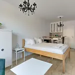 Szafarnia Apartment